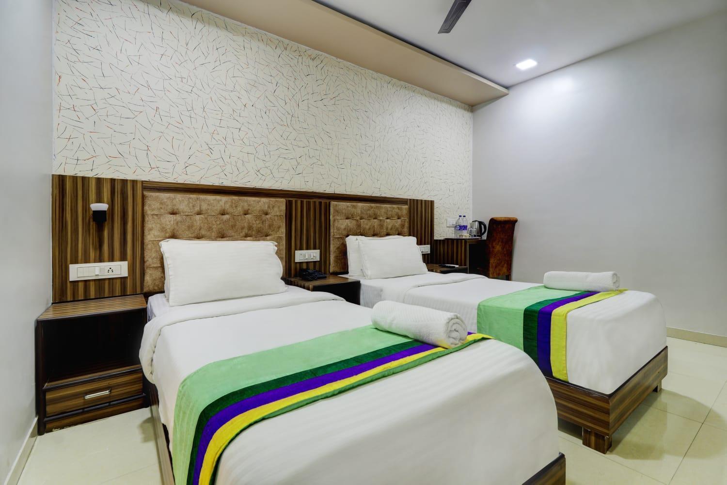 Hotel Blue Terminal Mumbai Ngoại thất bức ảnh